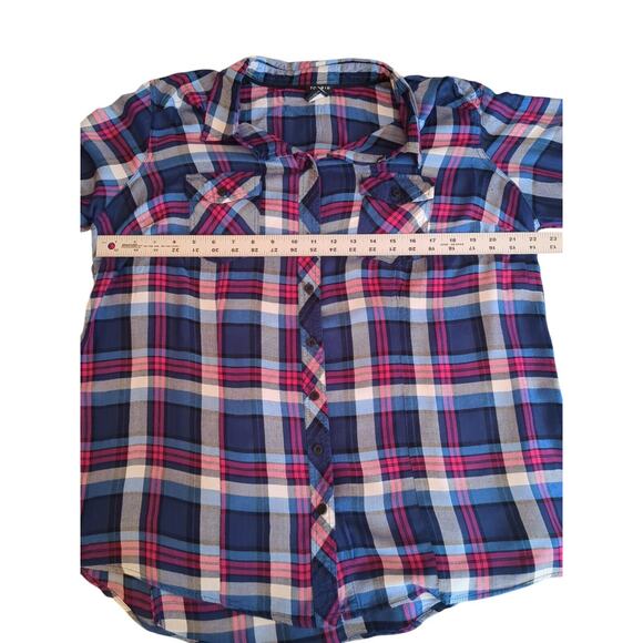 Torrid 2 Flannel Button Down Top Women's Size XXL Soft Fall Plaid Plus Size 2X - Picture 3 of 7